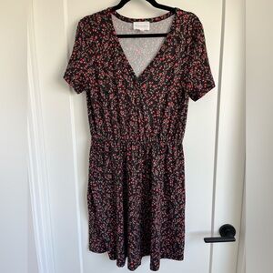 NWOT Short Sleeved Dress - L